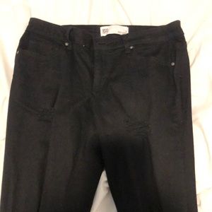 Black distressed jeans